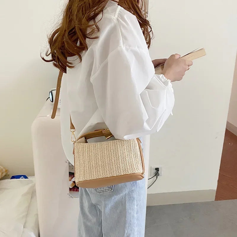 Yogodlns été petit sac à main en paille sac à bandoulière tendance tissé seau sac à bandoulière décontracté bord de mer sac de plage filles poignée fourre-tout