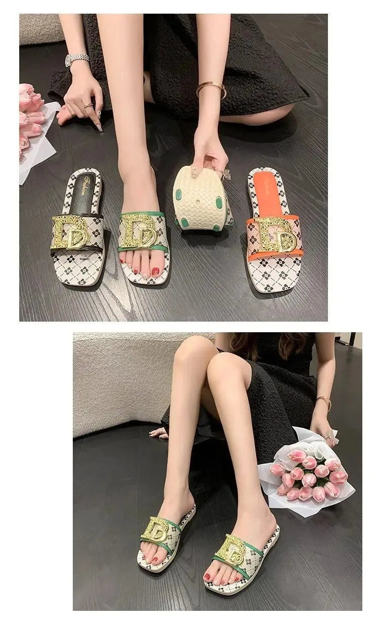 Pantoufles d'été à la mode pour femmes, pantoufles fond souple, antidérapantes, décorées en métal, Style de loisirs, matériau PVC