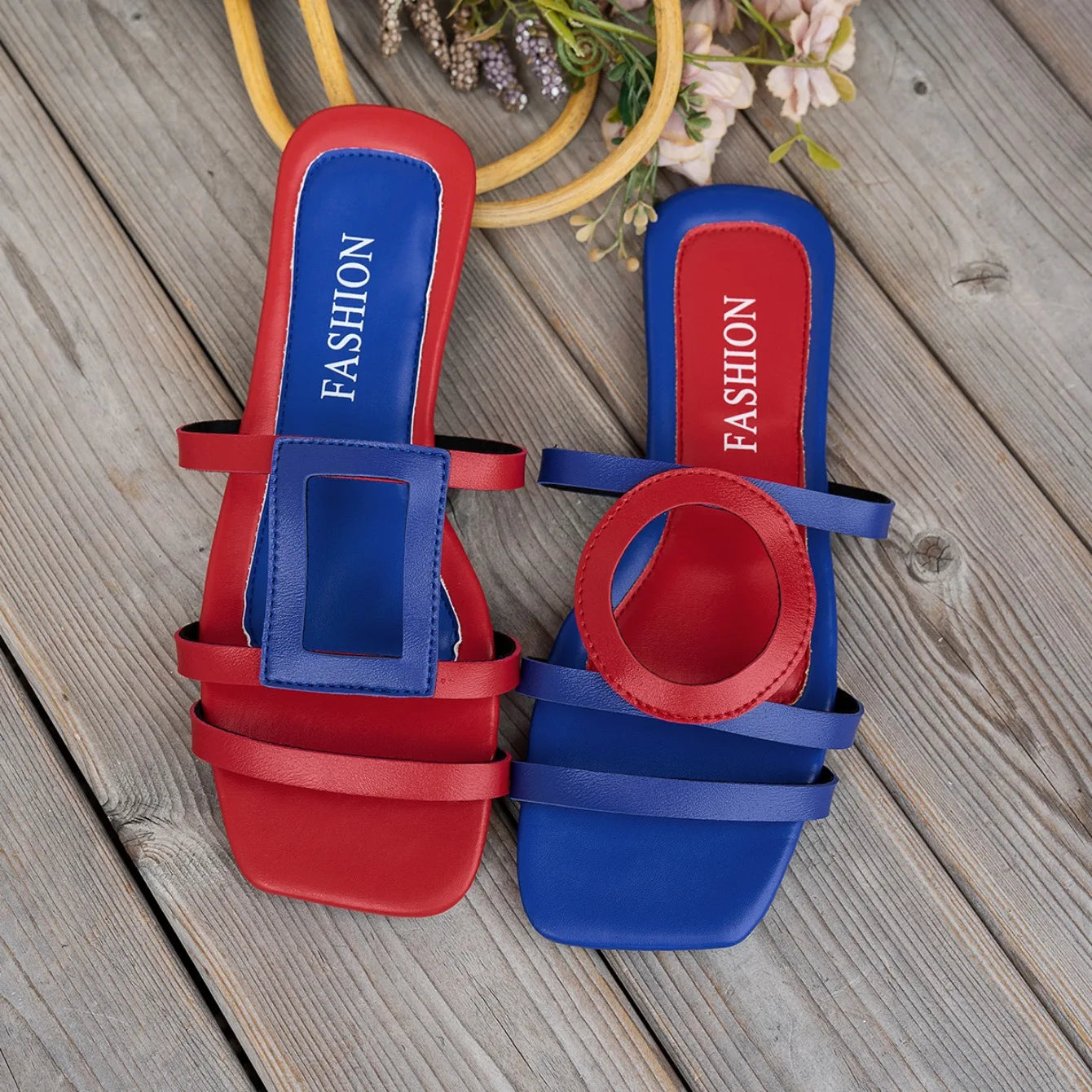 Pantoufles plates d'été pour femmes, nouvelles chaussures de plein air, pantoufles décontractées non ald-ald, grande taille, sandales de luxe à la mode, diapositives pour la maison