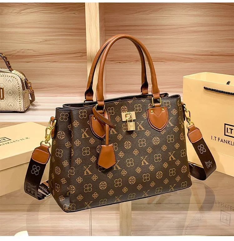 Sac à main de marque pour femmes, nouvelle mode automne/hiver 2021, sac à bandoulière de styliste de grande capacité, sac à bandoulière rétro de luxe