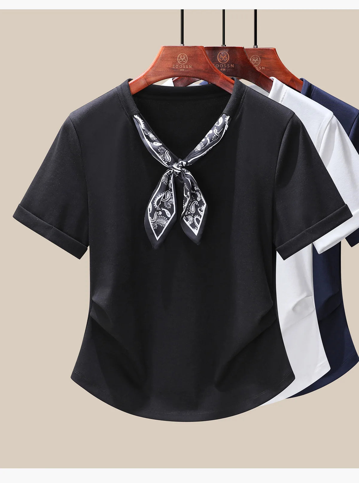 T-Shirt à manches courtes et col en V pour femme, écharpe structurée, épaules froncées, cravate à la taille, amincissante, nouvelle collection 2025