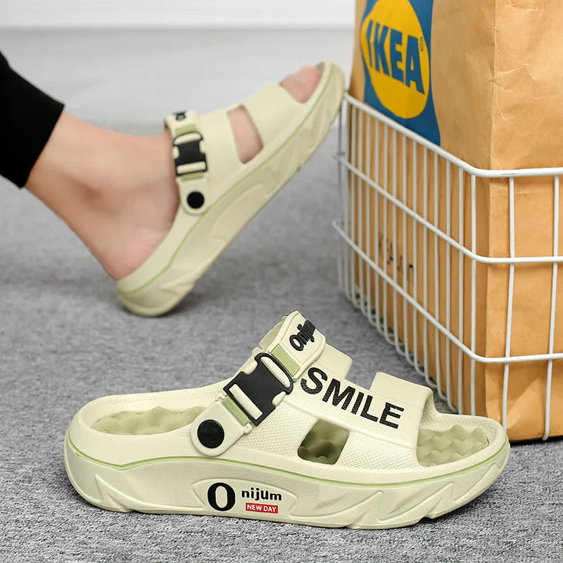 2025 nouveaux pantoufles de Massage pour hommes sandales d'extérieur intérieures plage confortables diapositives souples chaussures décontractées pour hommes femmes pantoufles de maison