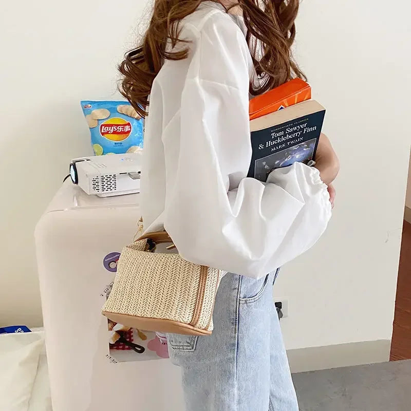 Yogodlns été petit sac à main en paille sac à bandoulière tendance tissé seau sac à bandoulière décontracté bord de mer sac de plage filles poignée fourre-tout