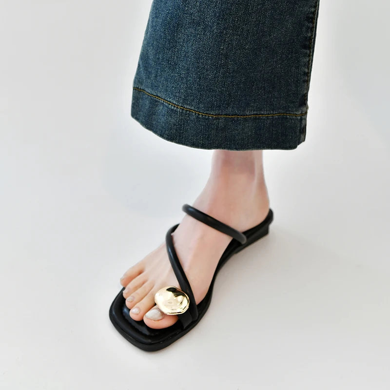 Sandales femme chaussures de luxe pour femmes tongs femme randonnée sandale Mules chaussons pour femmes pantoufle chaussures d'été vente