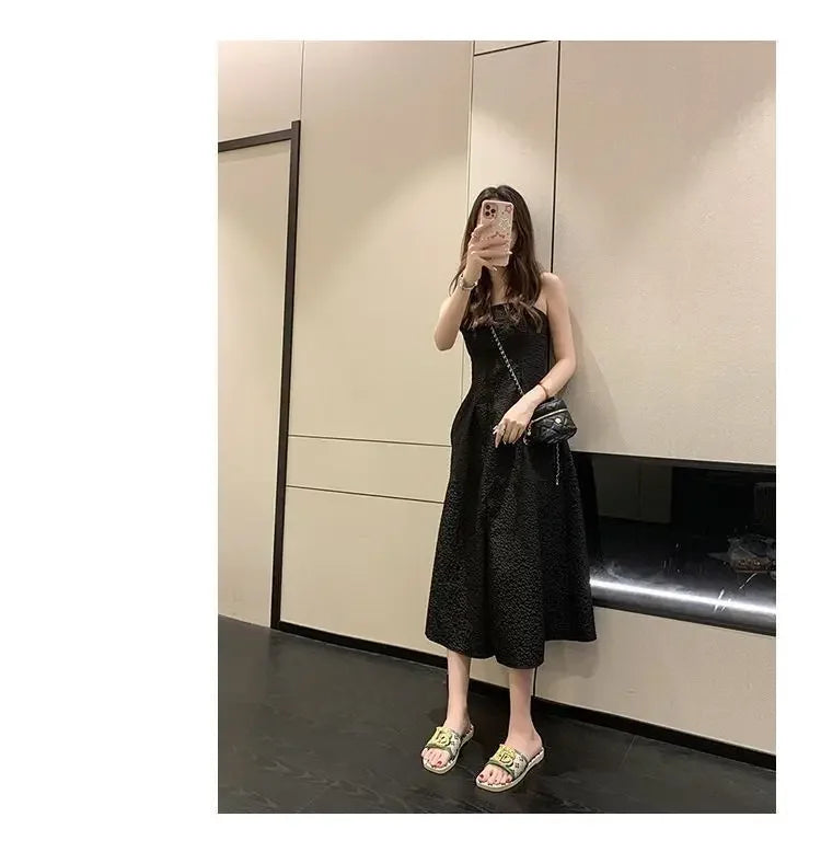 Pantoufles d'été à la mode pour femmes, pantoufles fond souple, antidérapantes, décorées en métal, Style de loisirs, matériau PVC