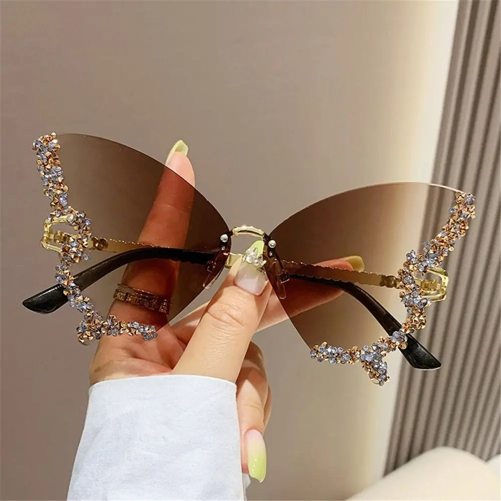 Y2K lunettes de soleil sans monture Punk irrégulière femme lunettes de soleil de luxe concepteur UV400 Protection diamant cristal nuances pour les femmes