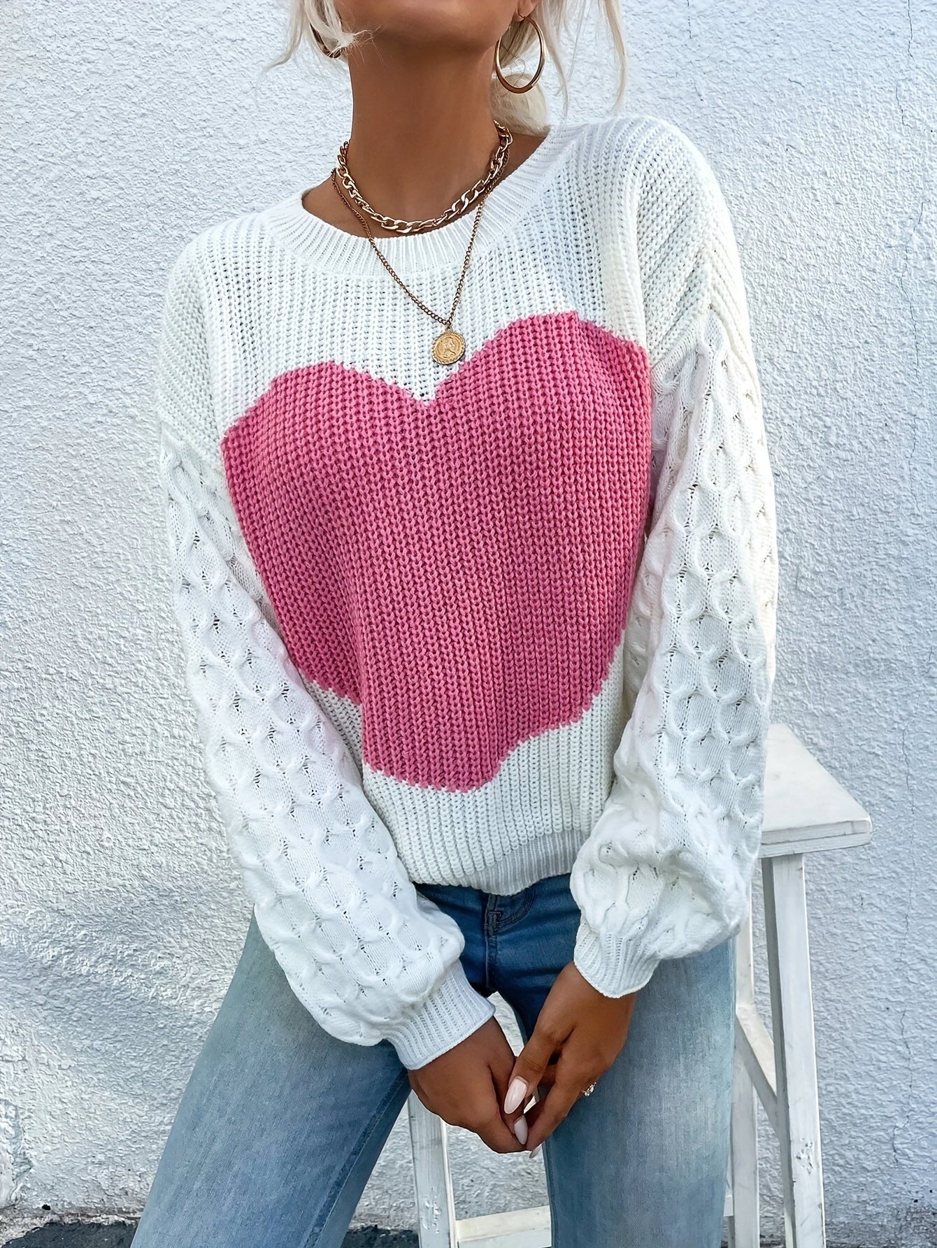 Cozy Heart Pattern Crew Neck Sweatshirt - Pullovers with Long Sleeve, Drop Shoulder, Casual Style, Soft Fabric, Women's Fashion Clothing for Daily Wear