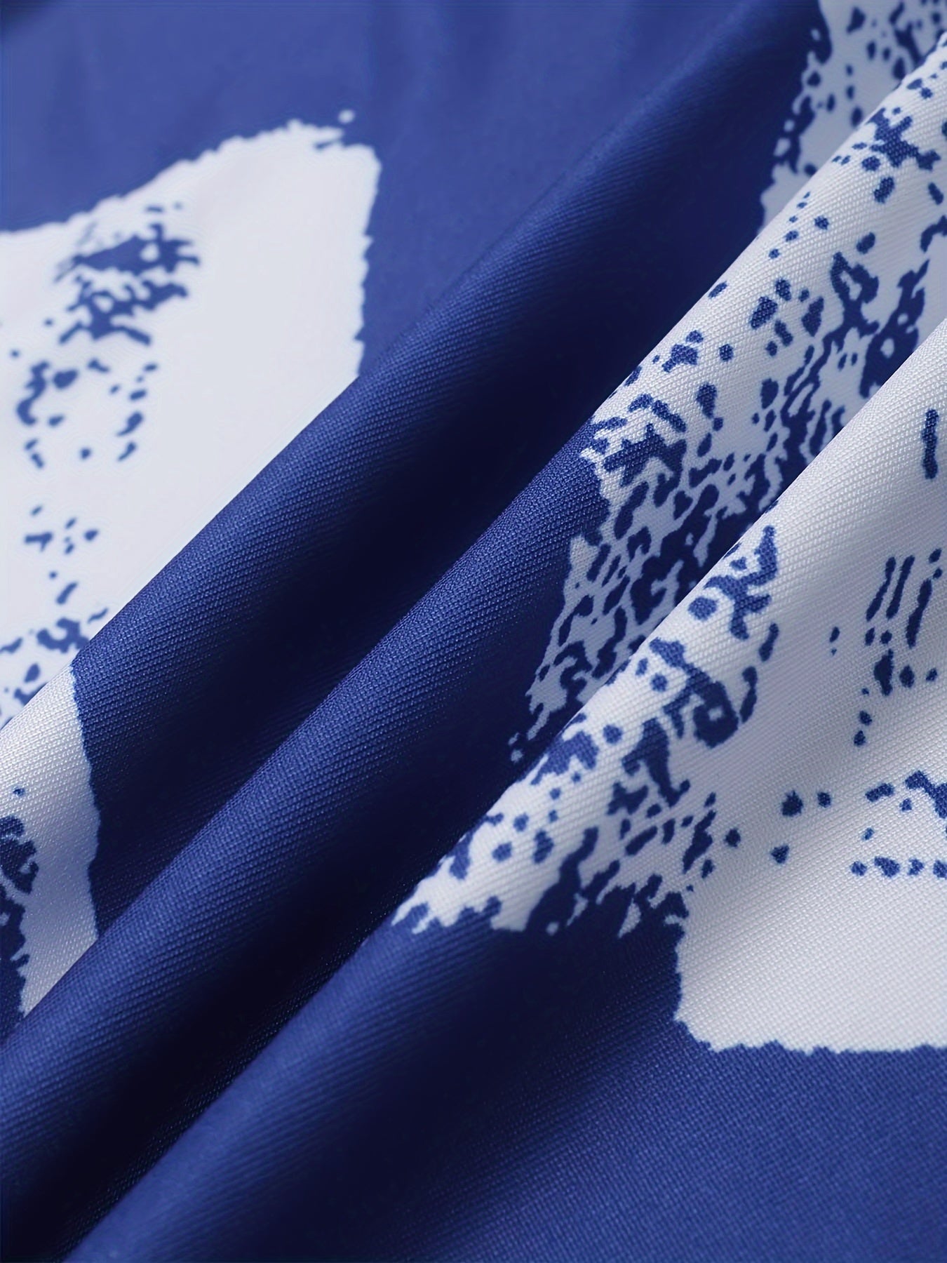 Plus Size Round Neck Colorblock Curved Hem Casual Tank Top