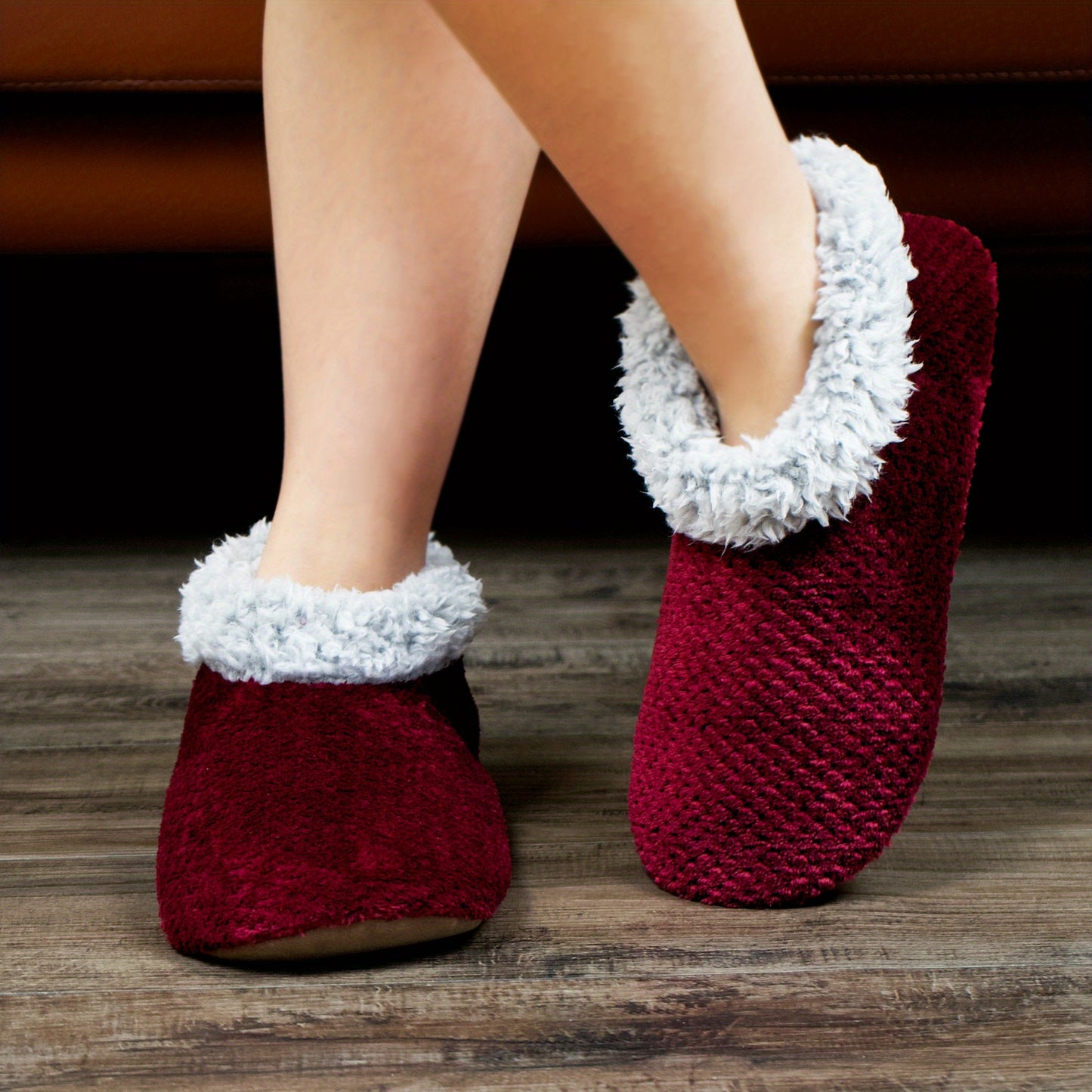 Stay Cozy in Style: Easy Slip-On Plush Lined Slippers with Non-Slip Sole for Ultimate Home Comfort & Warmth