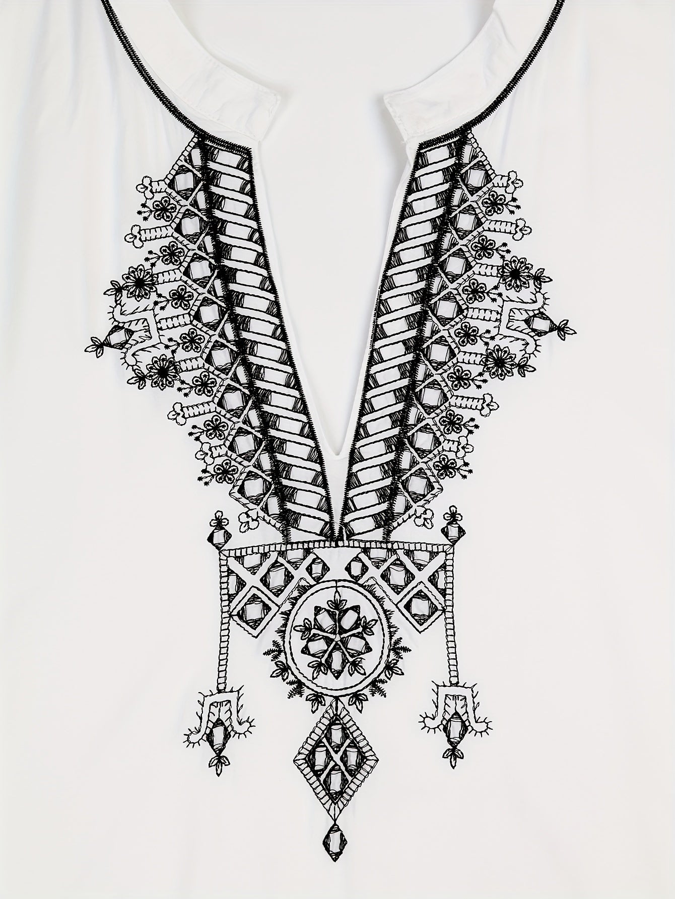 Bohemian Golden Embroidered Plus Size Maxi Dress with Bat Sleeves for Ramadan