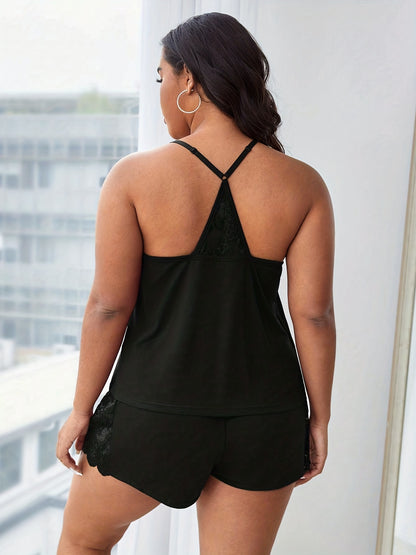 Plus Size Sexy Pajama Set, Women's Plus Contrast Lace Scalloped Trim Halter Cami Top & Shorts Lounge Two Piece Set