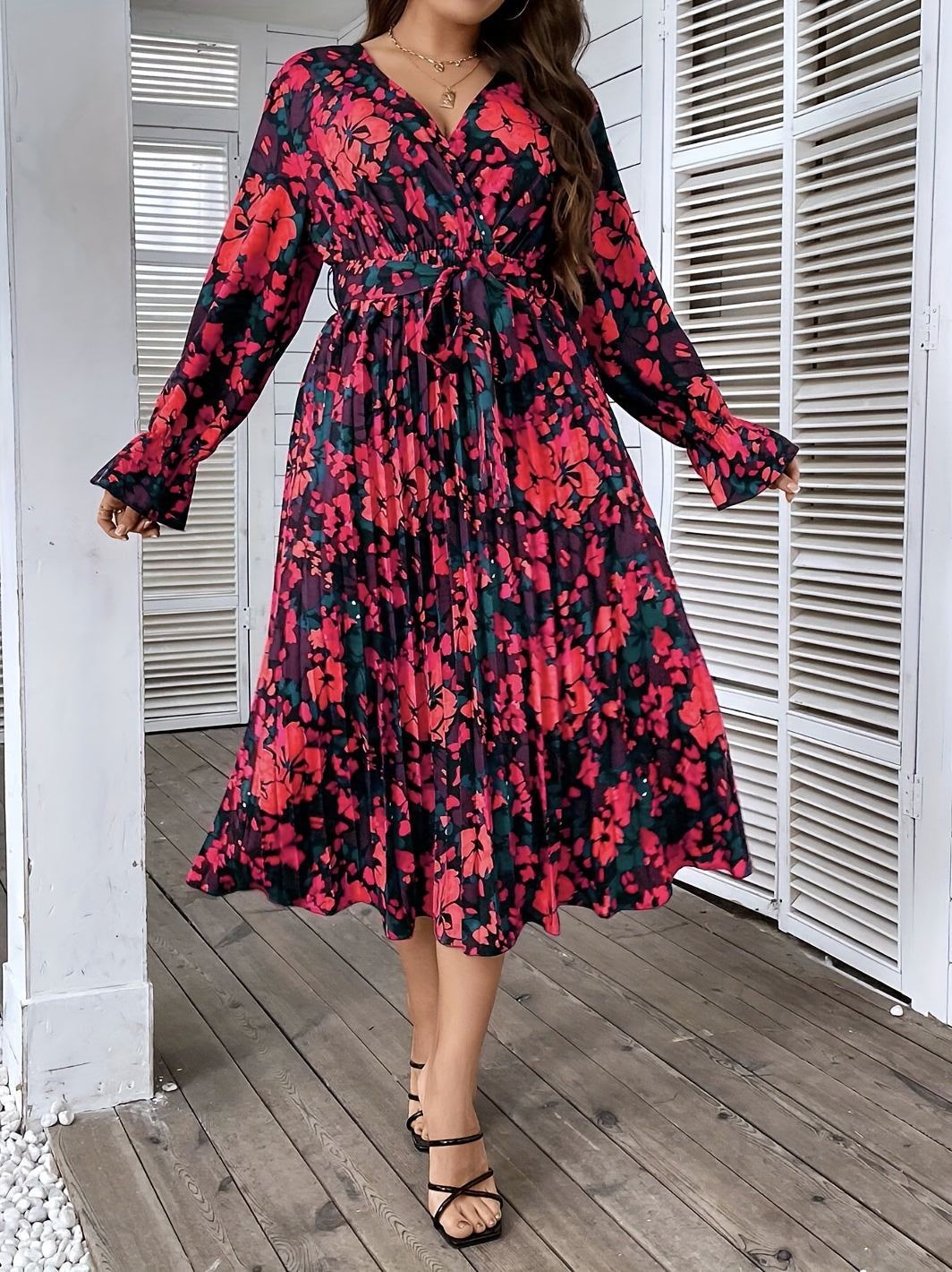 Plus Size Casual Dress, Women's Plus Floral Print Lantern Sleeve Surplice Neck Slight Stretch Midi Dress With Belt