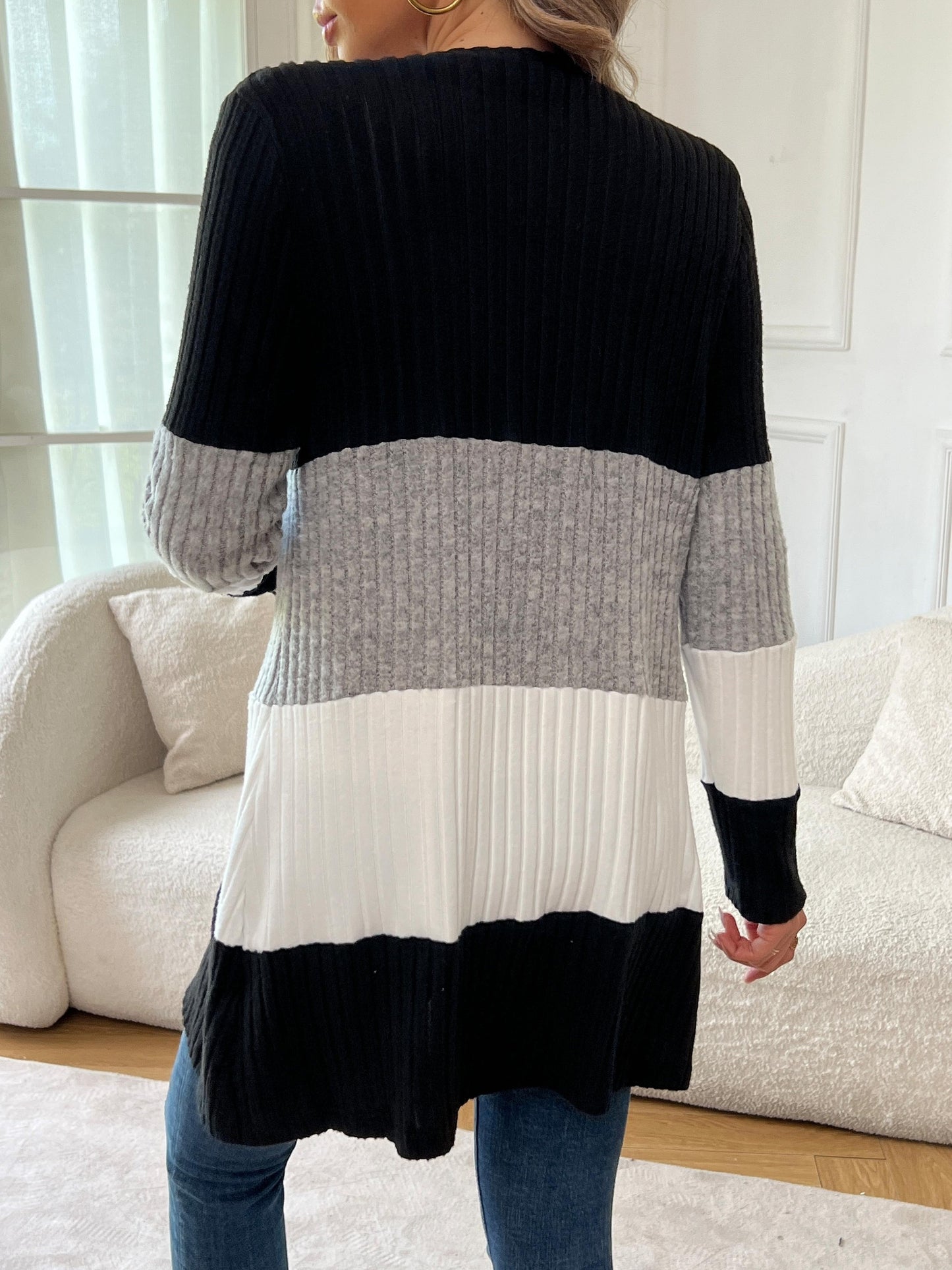 Chic Long Sleeve Colorblock Cardigan - Cozy Knitted Design, Essential Fall & Winter Women's Apparel, Fashion-Forward Button-Up Style