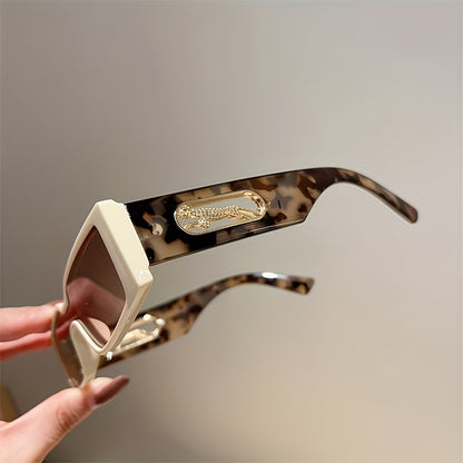 Chic Cheetah Print Rectangle Fashion Glasses with Gradient Lens - Lightweight PC Frame, Perfect for Summer Beach Parties & Outdoor Adventures