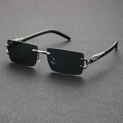 A Pair Of Classic Frameless Casual Glasses For Men
