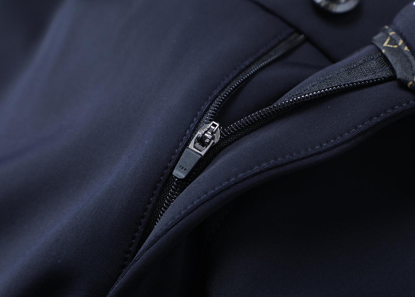 Men's Warm Thick Stretch Dress Pants for Fall/Winter Business Formal Wear