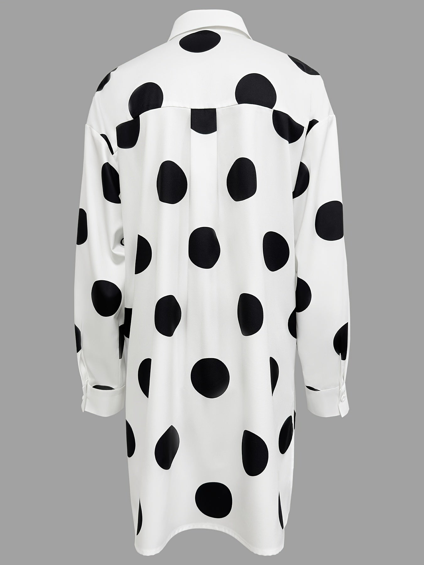 Chic Polka Dot Print Dip Hem Shirt - Versatile Button-Down Design with Practical Pockets - A Feminine Must-Have for Womens Wardrobe