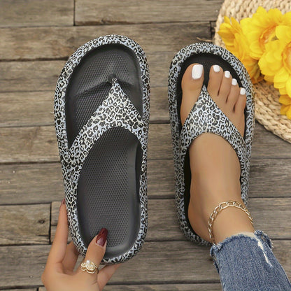 Vibrant Leopard Print EVA Flip Flops - Ultra-Soft, Wear-Resistant, and Cushioned Sole for Comfortable Walking - Perfect Indoor and Outdoor Beach Shoes for Summer
