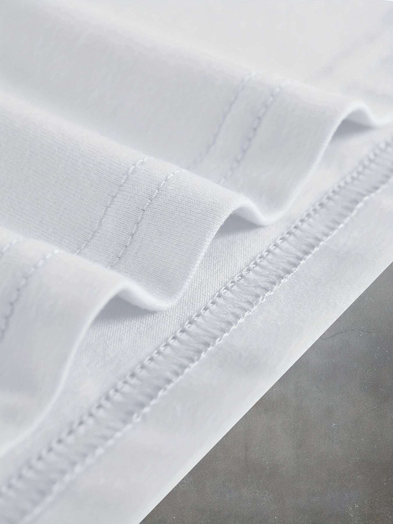 Stylish Basketball Player Pattern Print Men's Comfy Chic T-shirt, Graphic Tee Men's Summer Outdoor Clothes, Men's Clothing, Tops For Men, For Halloween