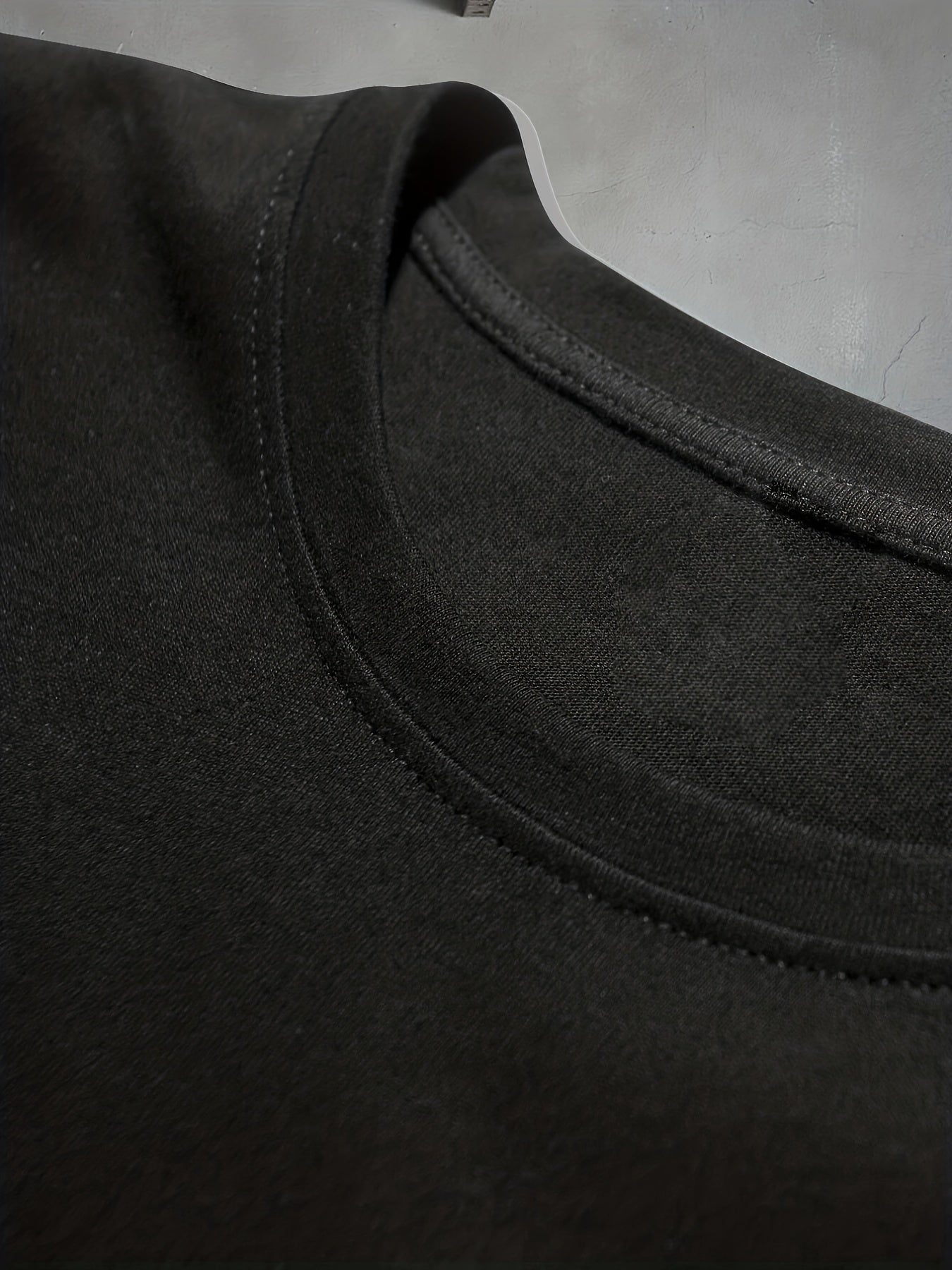 Stylish Basketball Player Pattern Print Men's Comfy Chic T-shirt, Graphic Tee Men's Summer Outdoor Clothes, Men's Clothing, Tops For Men, For Halloween