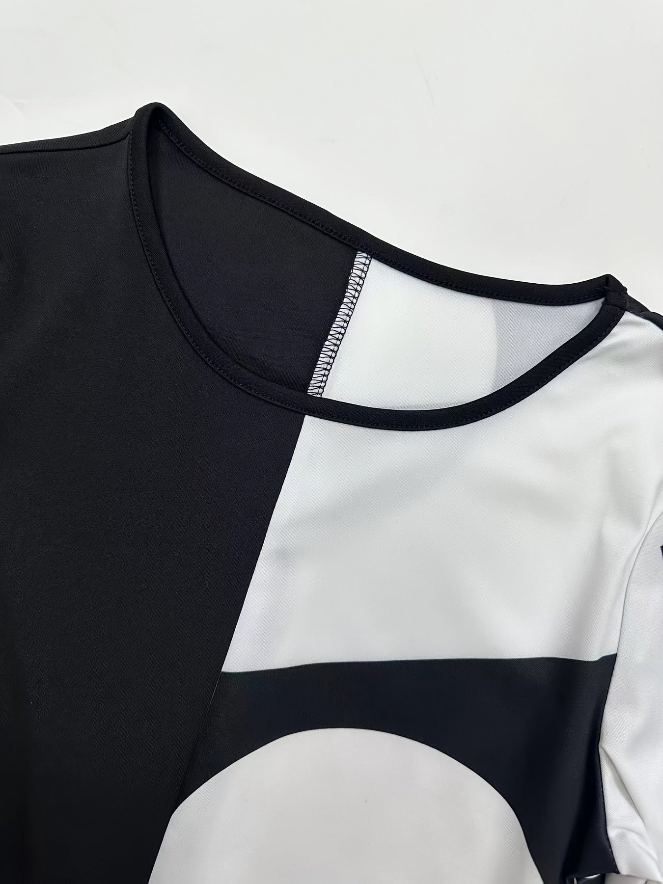 [Geo Print Bodycon Dress] Elegant Geo Print Flared Sleeve Dress - Crew Neck Bodycon Dress for Spring & Fall - Women's Clothing