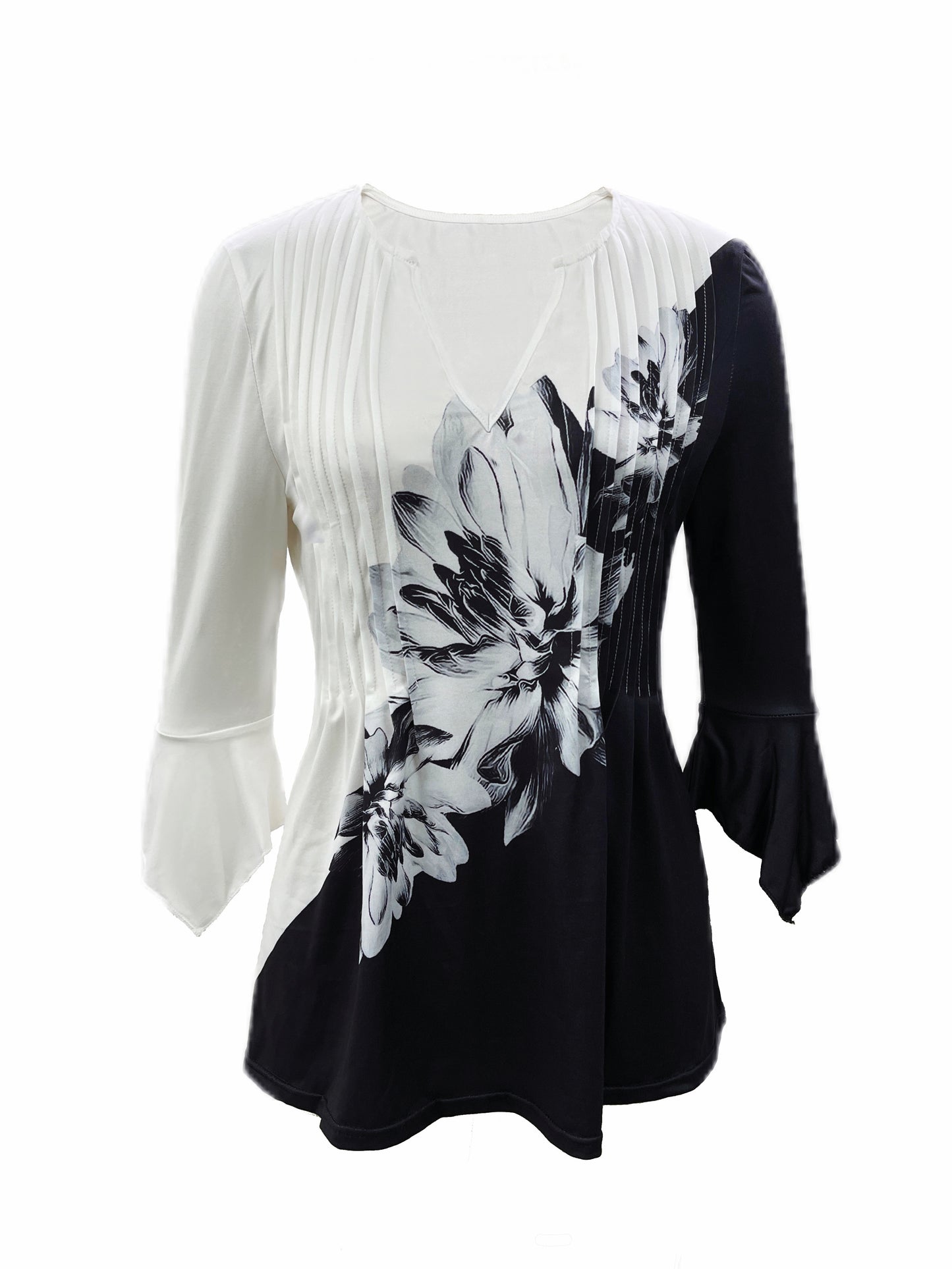 Versatile Floral-Patterned Knit Top – Comfortable Stretch, Easy-Care, Irregular Cuff Detail, Ideal for Spring to Fall