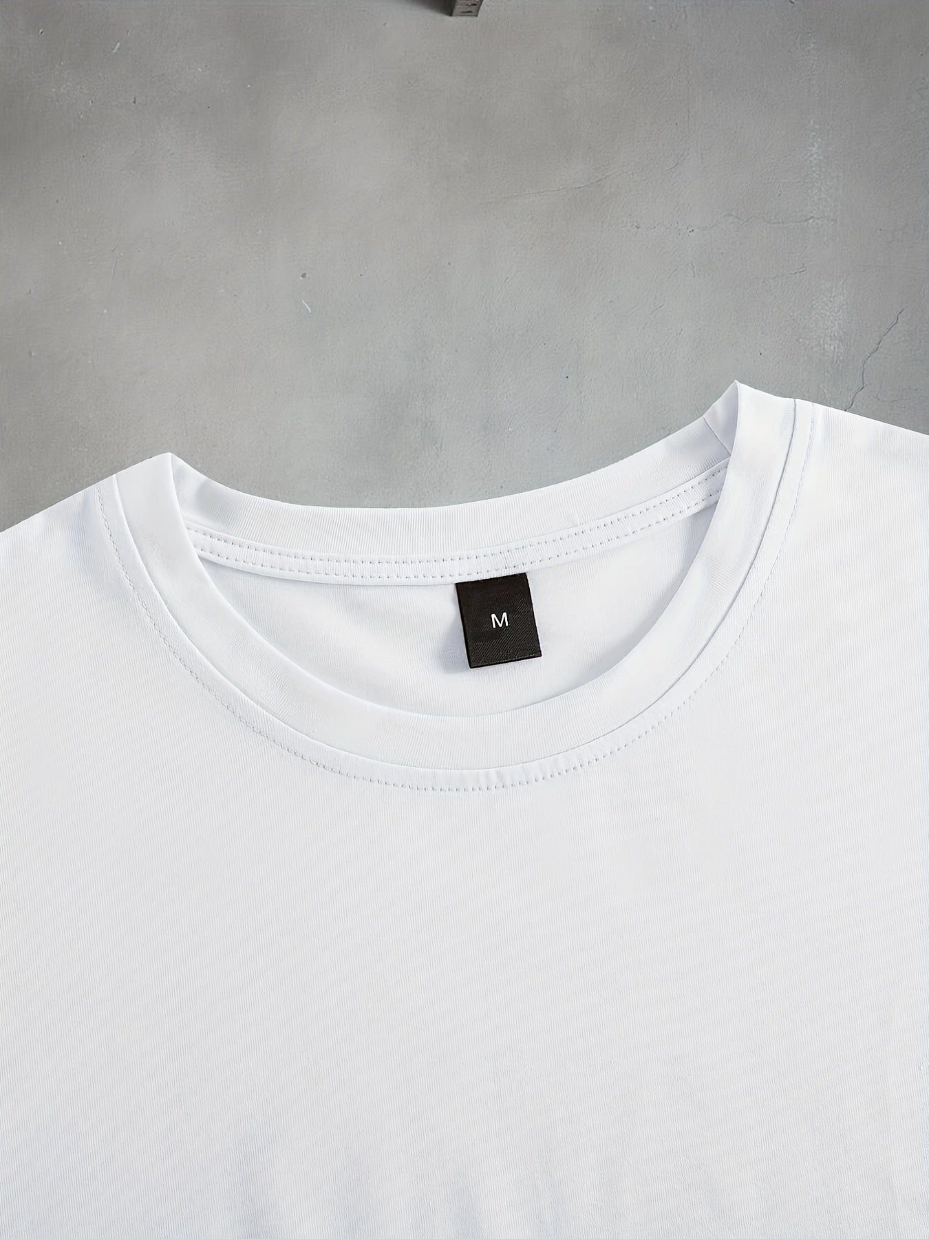 Stylish Basketball Player Pattern Print Men's Comfy Chic T-shirt, Graphic Tee Men's Summer Outdoor Clothes, Men's Clothing, Tops For Men, For Halloween