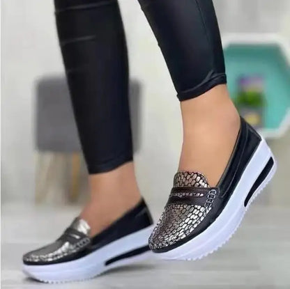 Wholesale Girls' Summer Casual Sports Sneakers Soft Vulcanized Slip-On Platform Shoes With PU Insole Loafers Running Shoes Style