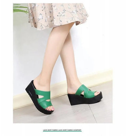 YAERNI nouveau élégant été pantoufles en cuir femmes sandales décontractées confortable antidérapant plate-forme chaussures femme sandales à talons compensés pantoufle