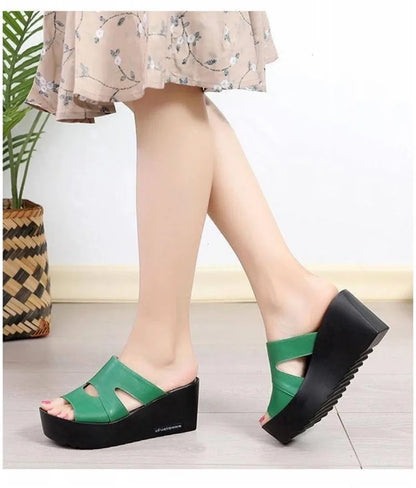 YAERNI nouveau élégant été pantoufles en cuir femmes sandales décontractées confortable antidérapant plate-forme chaussures femme sandales à talons compensés pantoufle