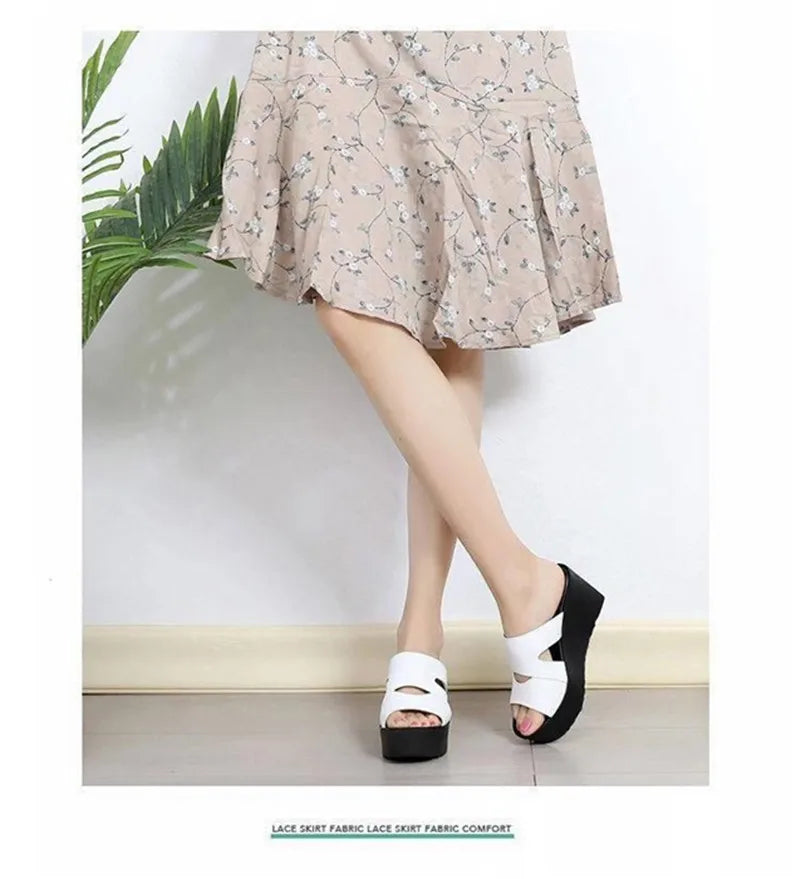 YAERNI nouveau élégant été pantoufles en cuir femmes sandales décontractées confortable antidérapant plate-forme chaussures femme sandales à talons compensés pantoufle