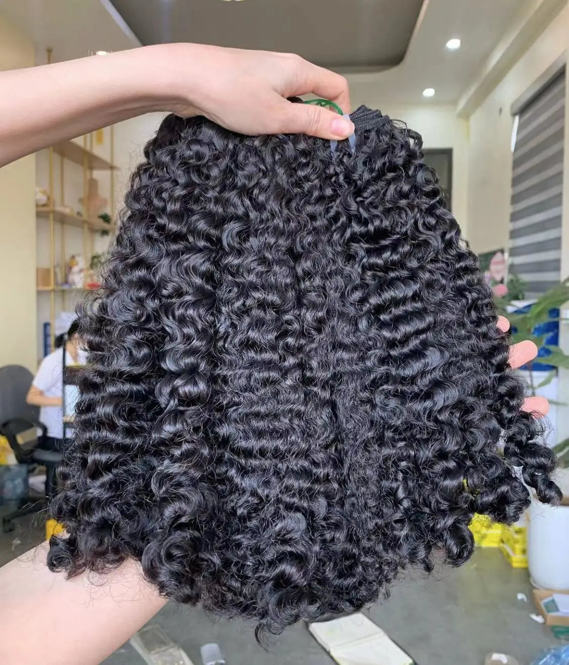 Hot Sale Factory Price Burmese Curly Hair Vendor Unprocessed Human Deep Curly Raw Burmese Curly Loose Wave