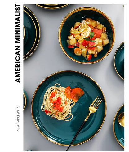Assiette en céramique verte à bord doré, assiettes à Steak, bols, plat à dîner, ensemble de vaisselle luxueux en porcelaine pour hôtel familial