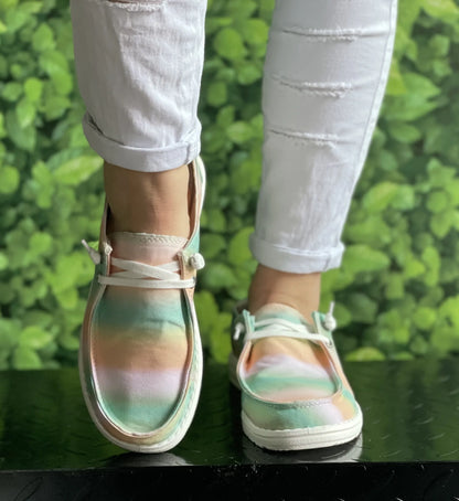 BUSY GIRL DW4051 Wholesale Canvas Lace up Boat Sneaker Women 2023 Fashion Tie Dye Flat Shoes Women Boat Shoes