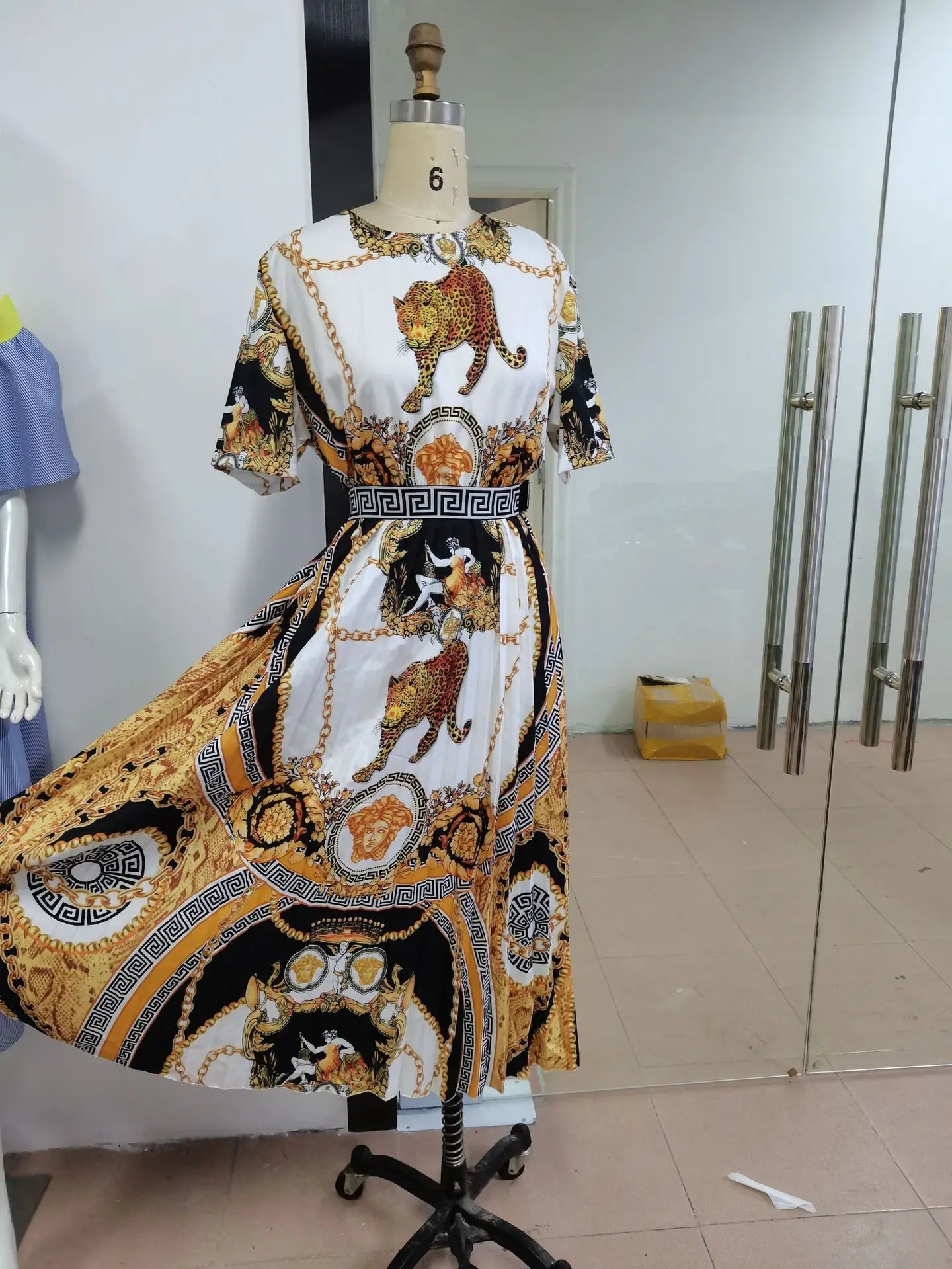 New Large Size Fashion High Waist Long Skirt Designer Quality Product Printing Temperament Pleated Women's Dress