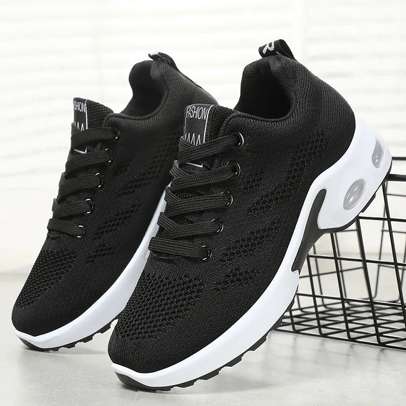 2025 New Women's Shoes Casual Solid Color Running Shoes Breathable Soft-soled Women's Sneakers