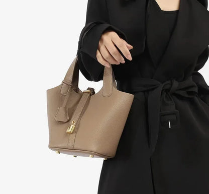 Nouveau 2025 sac seau en cuir pour femmes panier de légumes sac à main maman sac de mariage sac à bandoulière en polyuréthane souple avec poche Mobile