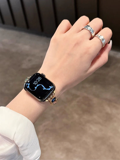 Bande de diamant élastique pour iWatch Ultra 10 9 8 7 6 5 Se 4, bracelet en métal pour femme Apple Watch 38mm 40mm 41mm 42mm 45mm 46mm 49mm