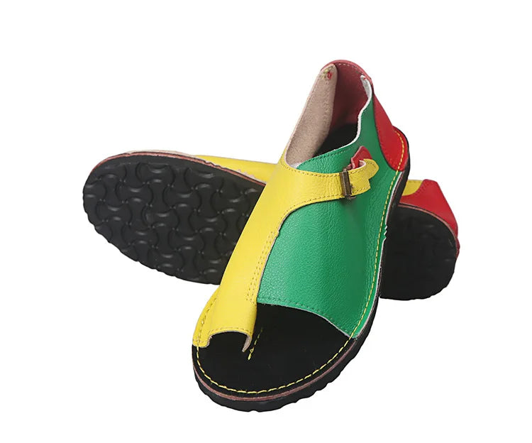 Femmes sandales chaussures d'été pour femmes rétro en cuir PU Peep Toe femmes pantoufle 2025 nouvelle plage boucle sangle plat Sandalias De Mujer