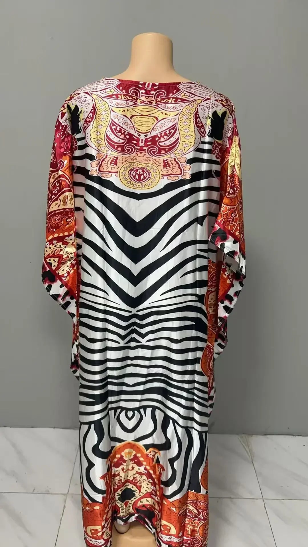 Robe confortable grande taille pour femmes, imprimé Floral, taille ample, jupe longue, manches chauve-souris, col en V, longueur cheville, mode élégante