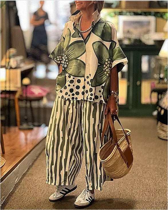 2025 femmes décontracté nouvelle impression ample deux pièces ensembles 2025 printemps et été revers manches courtes ensemble femme mode 2 pièces ensemble