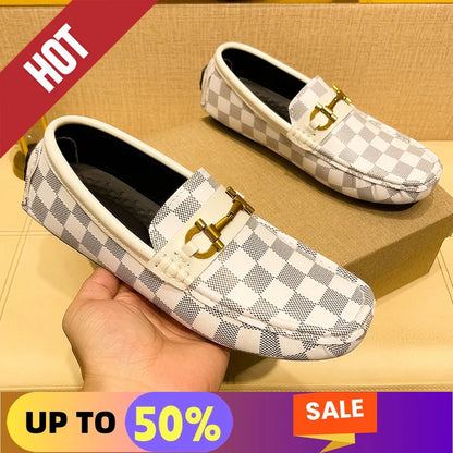 Nouveaux mocassins en cuir véritable hommes Design mocassin mode sans lacet doux plat chaussures décontractées pour hommes chaussures pour homme chaussures de bateau faites à la main