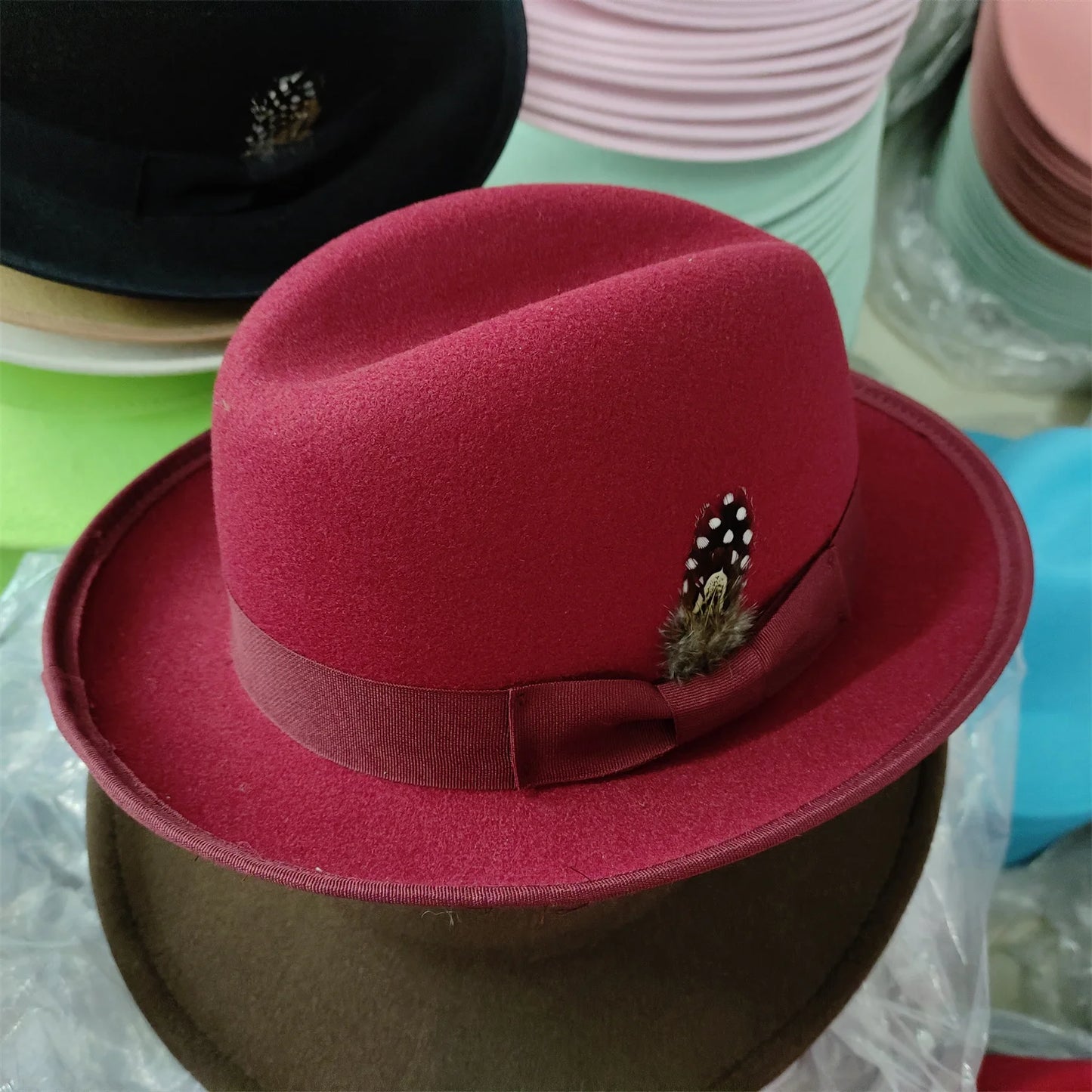 NOUVEAU chapeau de tarte de porc bord hommes femmes Fedora classique gentleman melon cosplay derby melon anglais chapeau panama jazz chapeau en gros