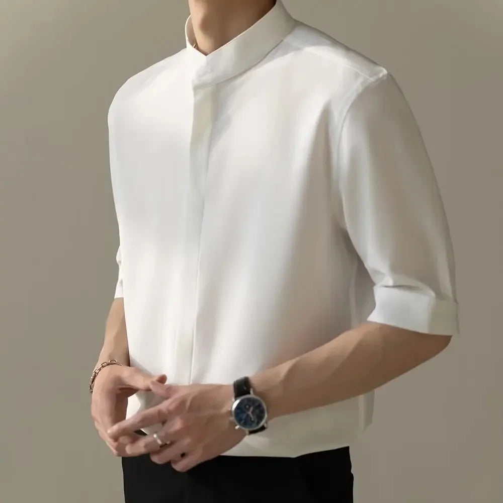 Chemise décontractée à col montant pour hommes, manches courtes, pour les déplacements professionnels, séchage rapide, coupe cintrée, haut de gamme, blanche, mode d'été, nouvelle collection