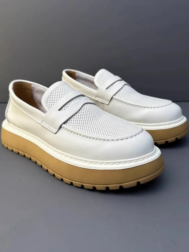 Mocassins en cuir de vachette à plateforme vintage pour hommes, chaussures en cuir véritable, respirant, évider, décontracté, conduite, affaires, été