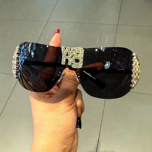 Lunettes de soleil de luxe y2k sans monture pour femmes, avec lettres en strass, de marque de styliste, pour l'extérieur, UV400