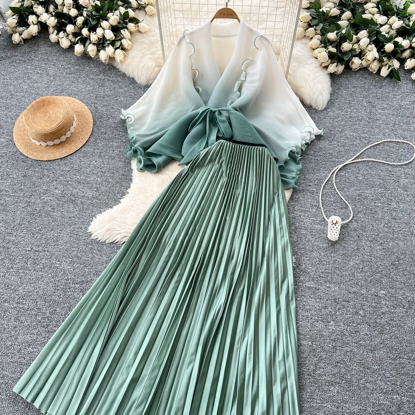 Miyake pli changement progressif couleur bord ondulé costume soleil jupe plissée à la mode et élégant deux pièces ensembles tenues pour femmes