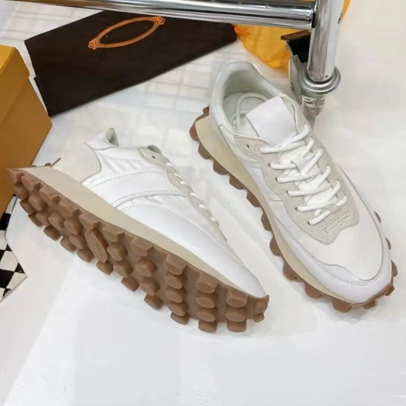 Chaussures de course rétro en daim pour femmes, baskets épaisses, tissu respirant, chaussures de sport à plateforme plate, mode décontractée, recommande une augmentation