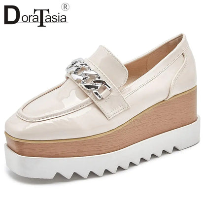 Plate-forme plate solide pour femmes, chaussures plates pour femmes, Parker carré, décontracté, printemps, automne, tout neuf, mode, strucgirls, loisirs