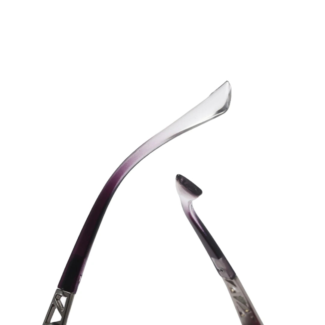 Les nouvelles lunettes de soleil pour femmes avec des lunettes de soleil High Sense et incrustées de diamants protègent contre les rayons ultraviolets en été.